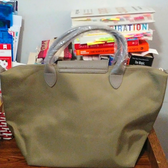 Longchamp Handbag - Picture 4 of 9